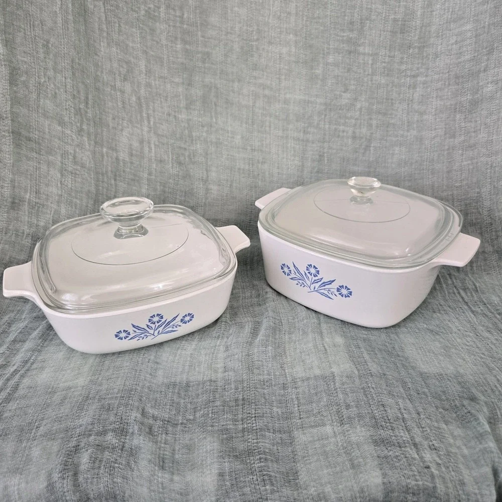 Corning Ware Blue Cornflower Lot Casserole Dishes With Lids 1-1 Qt & 1- 1.5 Qt.